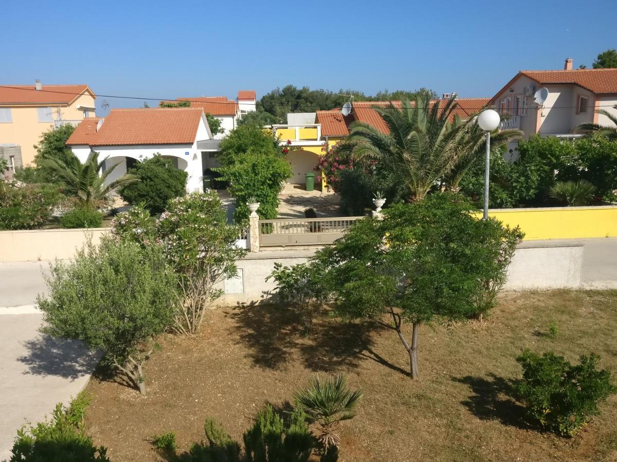 Apartment Bucic Vir Bagian luar foto